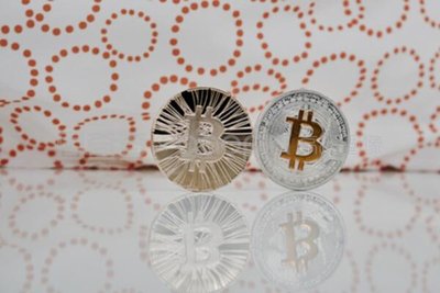 A powerful Bitcoin mining setup illustrating the efficiency of solar ASIC miners in processing BTC blocks